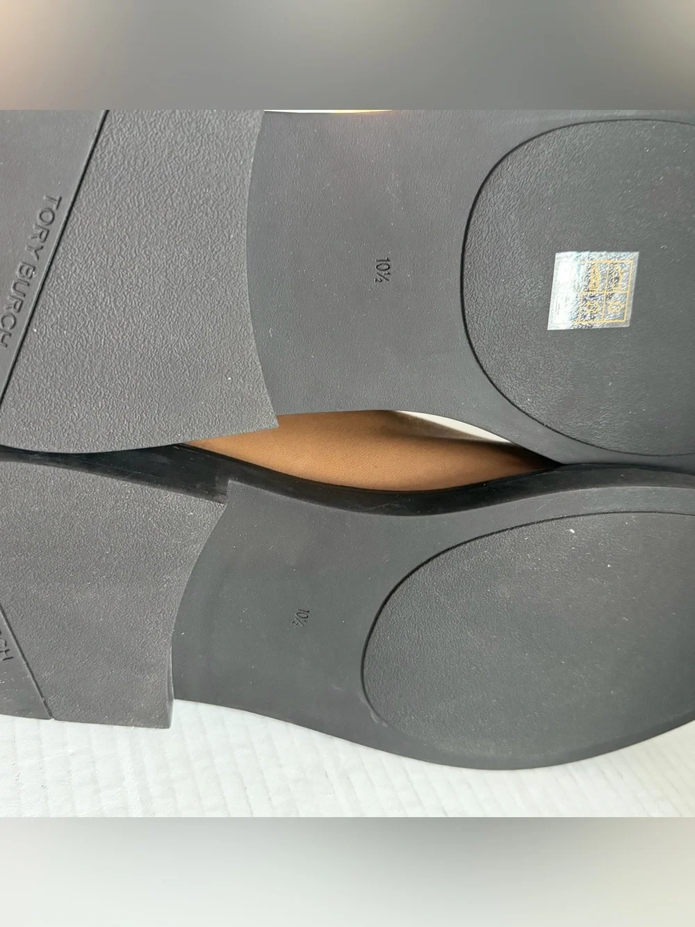 Tory Burch Double T Chelsea leather Boots Size 10.5 Almond Flour/Coco Color